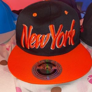 New York City snap back hat. Brand new never worn